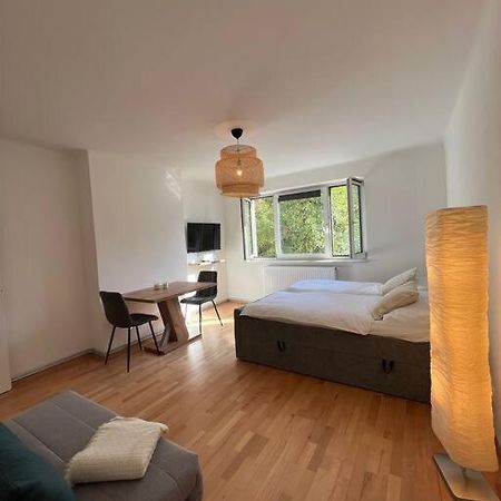 Neue Wohnung Neben Der Meduni Und Dem Lkh กราซ ภายนอก รูปภาพ